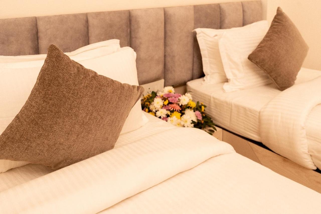 Hotel Kamrupa グワーハーティー エクステリア 写真